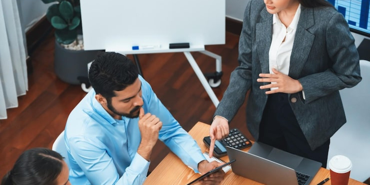 How a Shopify Agency Dubai Can Transform Your Online Store Overnight